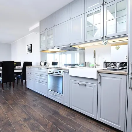 Przy Perlowej Przystani * Kolobřeh