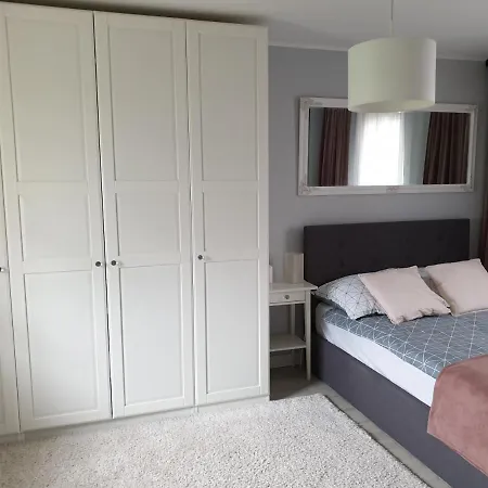 Przy Perlowej Przystani * Kolobřeh