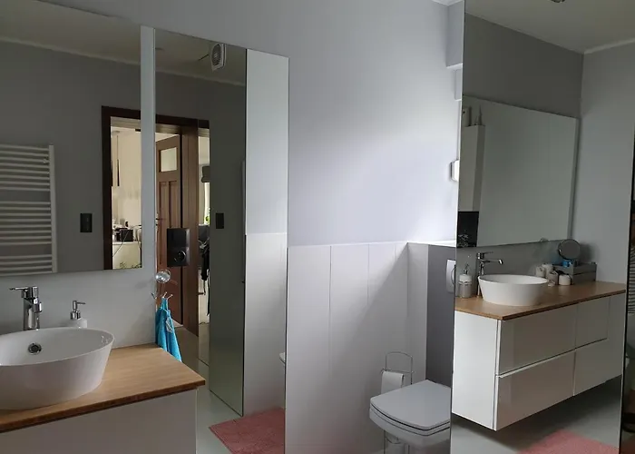 Przy Perlowej Przystani *